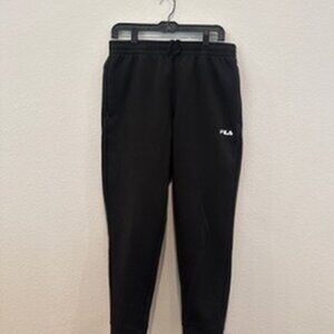 Fila Joggers (Men’s Medium)